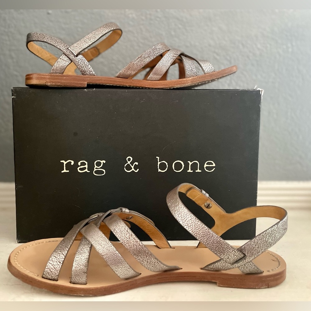 Rag & Bone Women’s Jefferson Sandal 40/10 Silver Strappy Leather Flat w/ Buckle